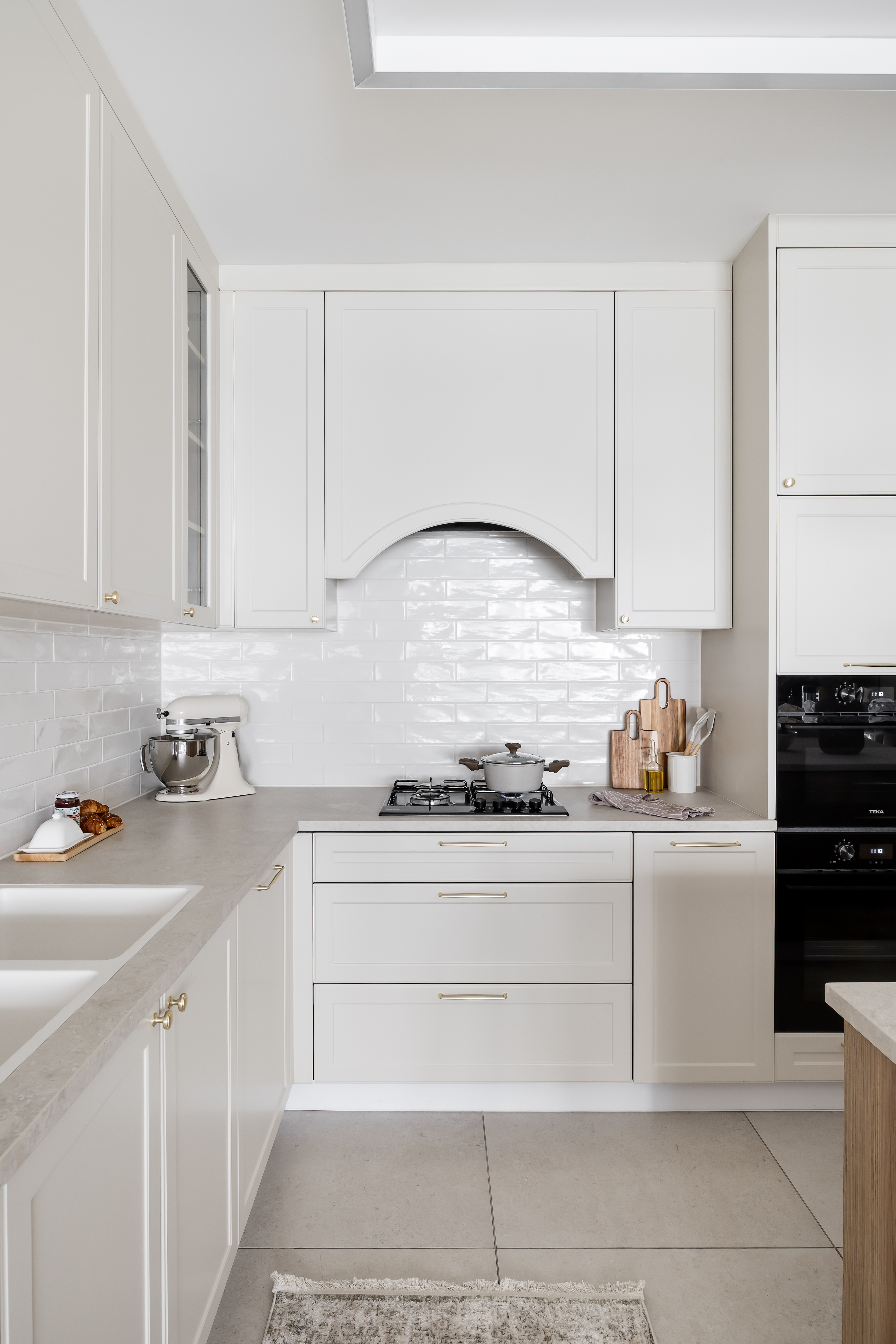 Classic Kitchen & Island - interior design project example 3 by TwoDesign Israel