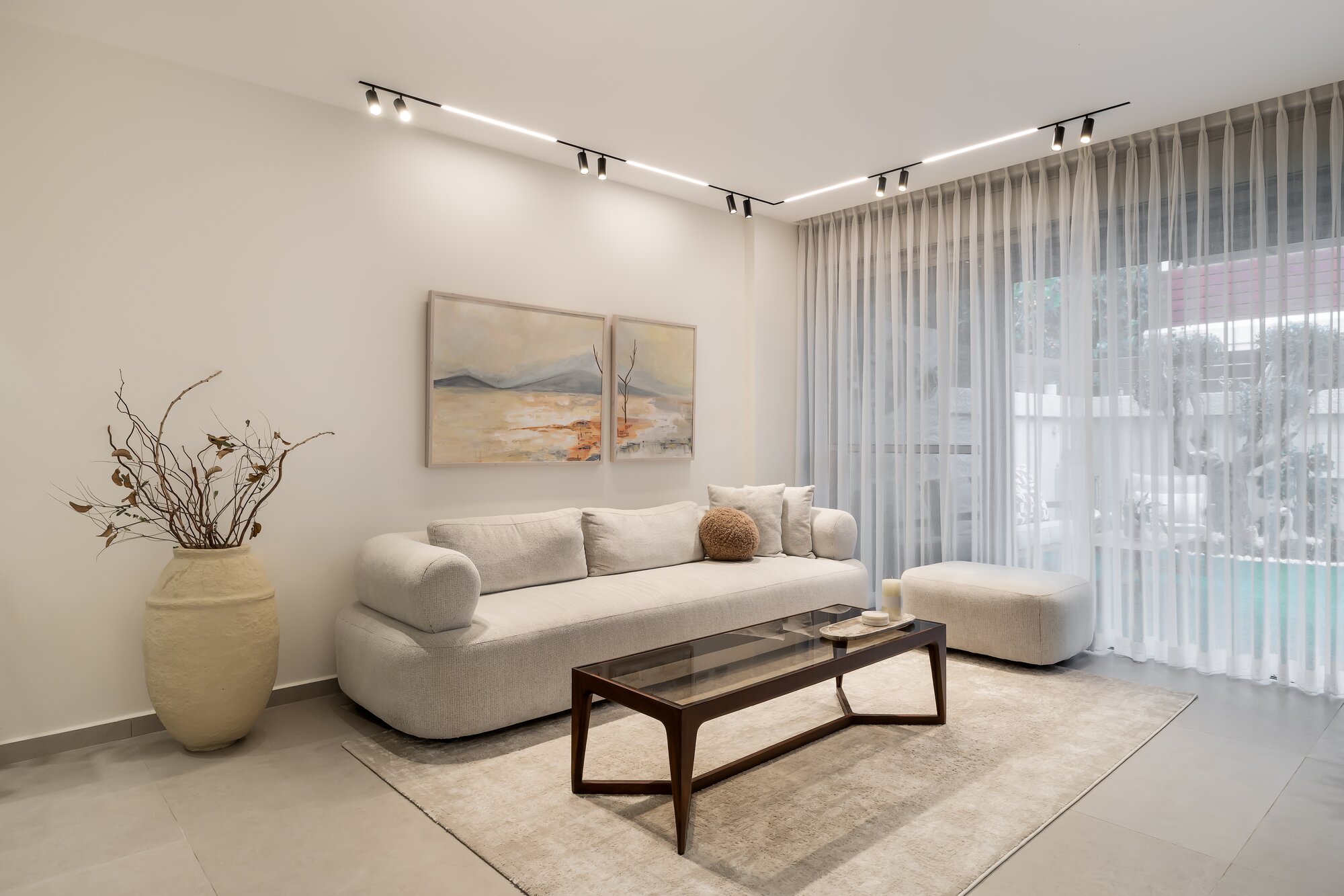 Home Styling - interior design project example 2 by TwoDesign Israel